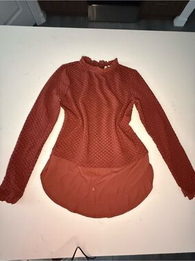 Elle Textured Ruffle-Neck Long Sleeve Top
